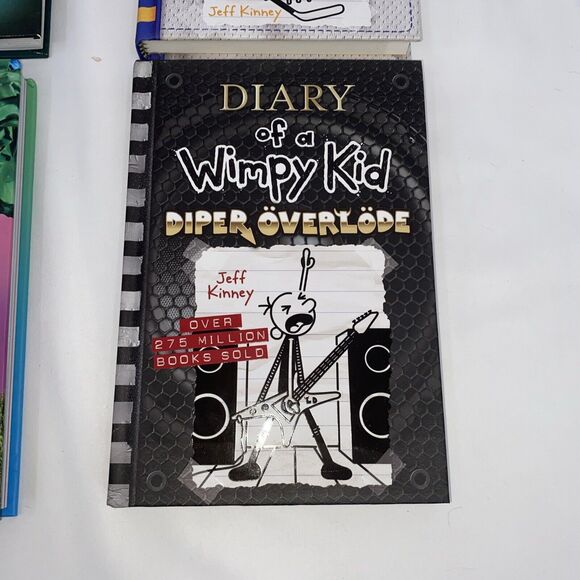 Dog Man Cat Kid Diary Of A Wimpy Kid Book Lot of 4 Grade School Novels - Picture 5 of 6